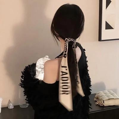 彩凤云裳